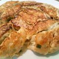 az★az's cooksnap of when they made カリカリ❤鉄鍋風餃子の焼き方.