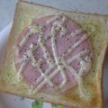 しおりんりく's cooksnap of when they made ハムマヨトースト.