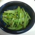 P1unn's cooksnap of when they made かぶの茎でシャキシャキ炒め.