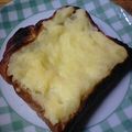 ベティンヌ's cooksnap of when they made ◇朝からフワ甘！カスタード・トースト◇.