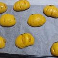PuApom's cooksnap of when they made * ふんわり柔らか ❤ かぼちゃパン♪1.