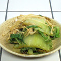 シムララ's cooksnap of when they made 超簡単！はくさいとえのきの昆布茶炒め.