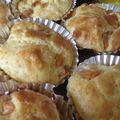 きのこのおうち's cooksnap of when they made 柿とクリームチーズのマフィン.