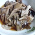 ユーロン's cooksnap of when they made あると便利♪なめこ煮.