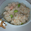 うしまろ's cooksnap of when they made 鮭と枝豆の炊き込みご飯.