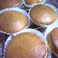 HappyMaker's cooksnap of when they made 練乳カップケーキ.