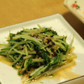 kikikko's cooksnap of when they made 超簡単☆水菜のごま和え☆.