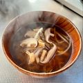 azbjbn's cooksnap of when they made もやし★味噌汁.