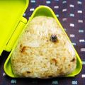 シャンプーハット's cooksnap of when they made 【夜食☆ふりかけおにぎりがグレードＵＰ】.