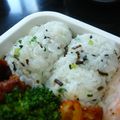 ゆいランラン's cooksnap of when they made 大葉と塩こんぶのシンプルおにぎり.