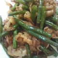 sonop's cooksnap of when they made 豚バラ肉といんげんの生姜醤油炒め.