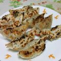 キョンピンキー's cooksnap of when they made もっちりジューシー！焼き餃子.