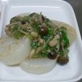 nonoue's cooksnap of when they made 大根ステーキ＊きのこバター醤油のソース.
