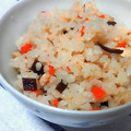 主婦１年目's cooksnap of when they made ◇だしをとった後の昆布で鶏肉炊き込みご飯.