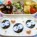 pyonpoco's cooksnap of when they made 簡単まっくろくろすけのお弁当（キャラ弁）.