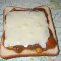 マダムG's cooksnap of when they made 残りカレーで【カレートースト】.