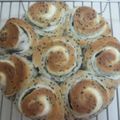 KHHT's cooksnap of when they made ごまクリームチーズパン＊.