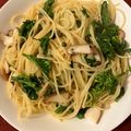 caruga's cooksnap of when they made 菜の花と生椎茸の山椒醤油パスタ.