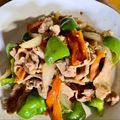 とらもふ's cooksnap of when they made 調味料は回しかけるだけ！豚バラとピーマン.