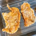 ar's cooksnap of when they made 【カリカリおつまみ】☆★鶏皮の唐揚げ★☆.