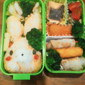 可憐な腐女子's cooksnap of when they made 鮭フレークで♡うさぎちゃん.
