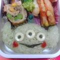 七色ワクチン's cooksnap of when they made 簡単キャラ弁☆リトルグリーンメン.