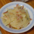toshiebaba's cooksnap of when they made じゃがいもとハムの簡単炒め物.
