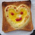 dekohiro's cooksnap of when they made 絶対ラク旨☆たまごトースト☆.