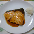ゆきちゃんまん's cooksnap of when they made 簡単★ぶりの照り焼き.