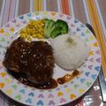 シュルビン's cooksnap of when they made 肉汁じゅわゎ～♡ハンバーグ♪.