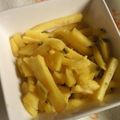 suwamama's cooksnap of when they made さつまいもの塩バターきんぴら♪.