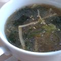 花ひとひら's cooksnap of when they made ネギ塩春雨ワカメスープ.