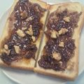 ＨＡＬ．Ｍ's cooksnap of when they made 胡桃を乗せた塩あんトースト　生姜風味.