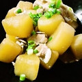 michiyo36's cooksnap of when they made 大根と豚肉の煮物.