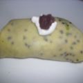 白いぐれーぷ's cooksnap of when they made 黒ごまクレープ☆アイス包み.