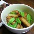 kikikko's cooksnap of when they made うまっ！さつま揚げと絹さやのしょうが焼き.