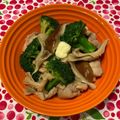 クレイプメートル's cooksnap of when they made 霜降りひらたけと鶏肉のサッと煮.