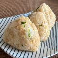 なぎ茶's cooksnap of when they made ねぎと天かすの＊おにぎり.