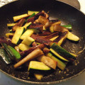 初心者日記's cooksnap of when they made 和風★ズッキーニと茄子の味噌炒め.