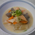 ダ〜ごはん's cooksnap of when they made 塩鮭の酒粕汁.
