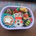 ちゅーりっぷ♪♪'s cooksnap of when they made クリスマス誕生日キャラ弁卵焼きプレゼント.