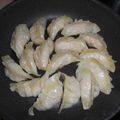 秋乃桜子's cooksnap of when they made 手作り　もちもち餃子の皮.