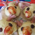 くまのブーフ's cooksnap of when they made メリークリスマス☆赤鼻トナカイの肉まん.