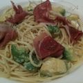 kiiiiika's cooksnap of when they made ★生ハムとアボカドの豆乳チーズペンネ★.