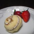 いかりんGOO's cooksnap of when they made 冷凍☆ロールケーキの茶巾絞り.