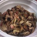 iyoya's cooksnap of when they made ルクエでマッシュルームのアヒージョ.