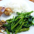 kurynamy's cooksnap of when they made タイ料理屋で食べた空心菜のオイスター炒め.