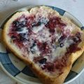 さっちゃん←元こ茄子's cooksnap of when they made ✿練乳ハスカップトースト✿.