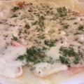 ともじゅんじゅん's cooksnap of when they made 簡単☆春巻きの皮で薄焼きピザ.