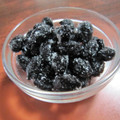 JUNSEIママ's cooksnap of when they made おせちの黒豆余ったら…お手軽甘納豆♪.